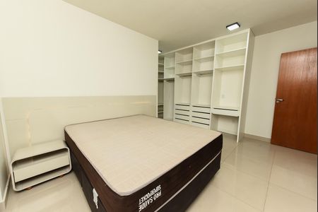 Casa para alugar com 300m², 3 quartos e 4 vagas Casa para alugar com 300m², 3 quartos e 4 vagasSuite