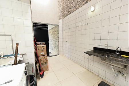 Casa para alugar com 300m², 3 quartos e 4 vagas Casa para alugar com 300m², 3 quartos e 4 vagasÁrea de Serviço