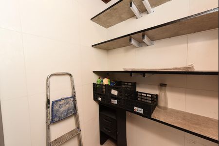 Casa para alugar com 300m², 3 quartos e 4 vagas Casa para alugar com 300m², 3 quartos e 4 vagasDispensa