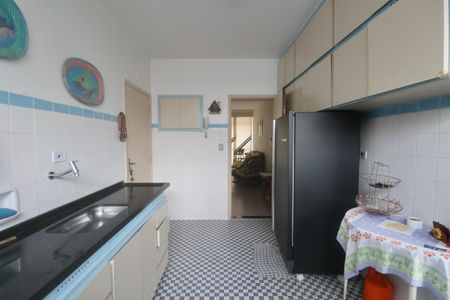Apartamento para alugar com 100m², 3 quartos e 1 vaga Apartamento para alugar com 100m², 3 quartos e 1 vagaCozinha