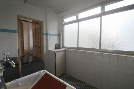 Apartamento para alugar com 100m², 3 quartos e 1 vaga Apartamento para alugar com 100m², 3 quartos e 1 vagaÁrea de Serviço