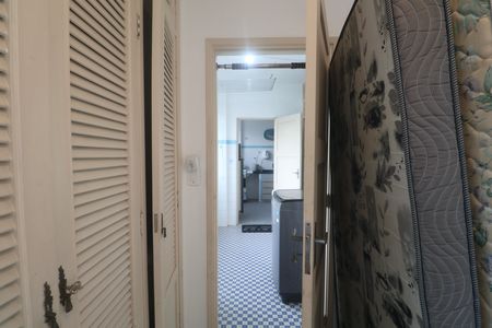 Apartamento para alugar com 100m², 3 quartos e 1 vaga Apartamento para alugar com 100m², 3 quartos e 1 vagaQuarto de Serviço