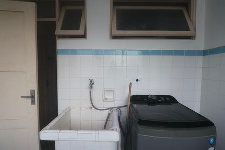 Apartamento para alugar com 100m², 3 quartos e 1 vaga Apartamento para alugar com 100m², 3 quartos e 1 vagaÁrea de Serviço