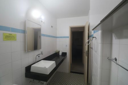 Apartamento para alugar com 100m², 3 quartos e 1 vaga Apartamento para alugar com 100m², 3 quartos e 1 vagaBanheiro Social