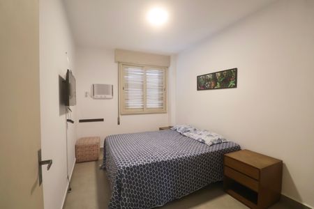 Apartamento para alugar com 100m², 3 quartos e 1 vaga Apartamento para alugar com 100m², 3 quartos e 1 vagaQuarto