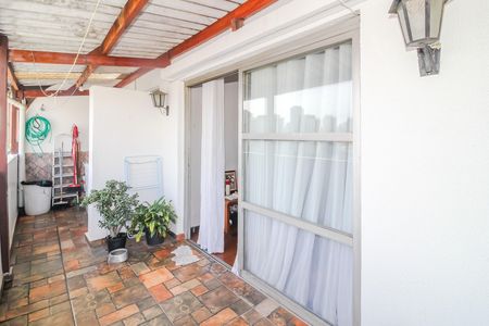 Apartamento para alugar com 97m², 2 quartos e sem vaga Apartamento para alugar com 97m², 2 quartos e sem vagaVaranda