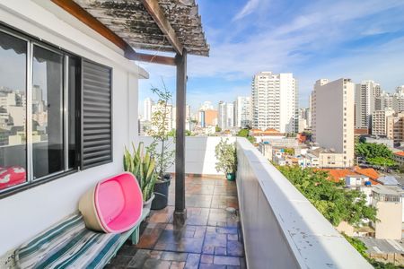 Apartamento para alugar com 97m², 2 quartos e sem vaga Apartamento para alugar com 97m², 2 quartos e sem vagaVaranda