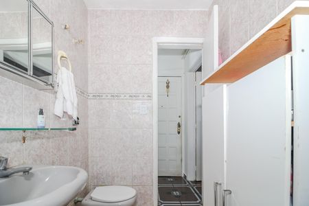 Apartamento para alugar com 97m², 2 quartos e sem vaga Apartamento para alugar com 97m², 2 quartos e sem vagaBanheiro