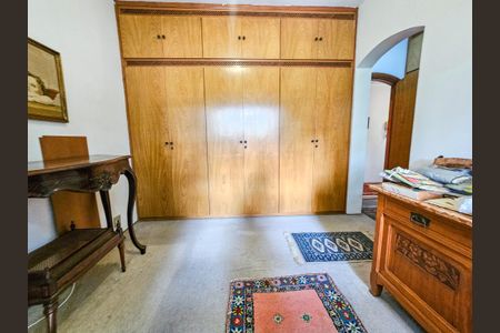 Apartamento à venda com 321m², 4 quartos e 3 vagas Apartamento à venda com 321m², 4 quartos e 3 vagasQuarto