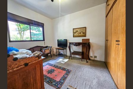 Apartamento à venda com 321m², 4 quartos e 3 vagas Apartamento à venda com 321m², 4 quartos e 3 vagasQuarto