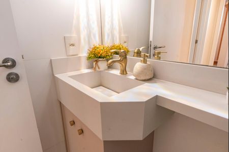 Apartamento para alugar com 70m², 2 quartos e 1 vaga Apartamento para alugar com 70m², 2 quartos e 1 vagaBanheiro