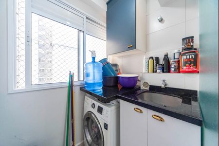 Apartamento para alugar com 70m², 2 quartos e 1 vaga Apartamento para alugar com 70m², 2 quartos e 1 vagaÁrea de Serviço