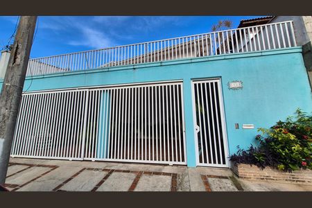 Casa à venda com 237m², 3 quartos e 5 vagasFachada