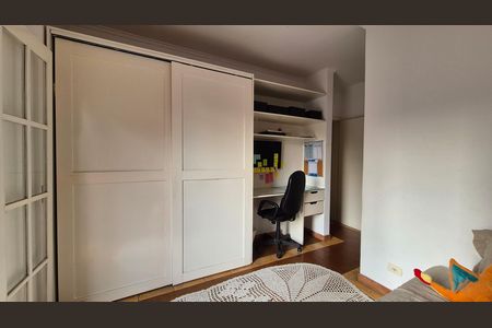 Casa à venda com 237m², 3 quartos e 5 vagasSuíte