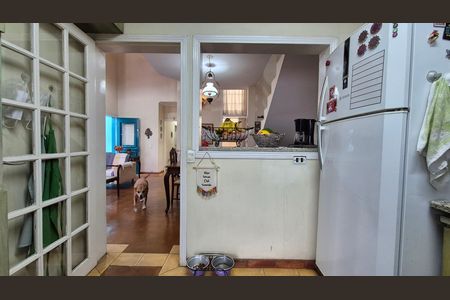 Casa à venda com 237m², 3 quartos e 5 vagasCozinha