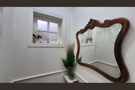 Casa à venda com 237m², 3 quartos e 5 vagasLavabo