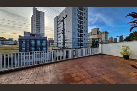 Casa à venda com 237m², 3 quartos e 5 vagasArea externa