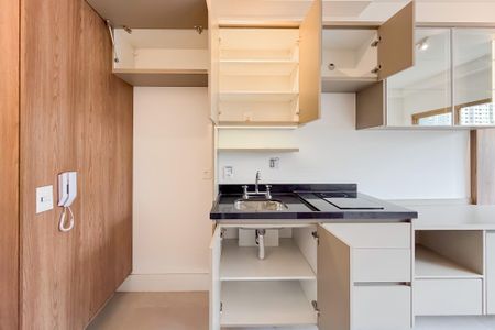 Studio para alugar com 24m², 1 quarto e sem vagaCozinha - Armários