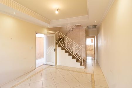 Casa à venda com 3 quartos, 205m² em Jardim das Flores, Osasco
