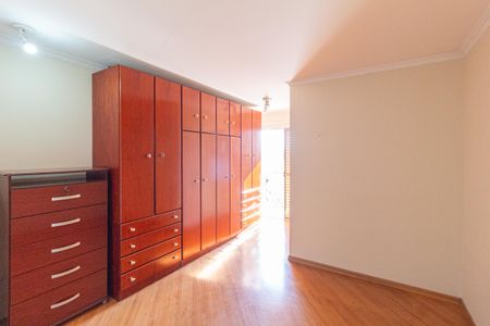 Suíte 1 de casa à venda com 3 quartos, 205m² em Jardim das Flores, Osasco