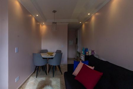 Apartamento à venda com 52m², 2 quartos e 1 vaga Apartamento à venda com 52m², 2 quartos e 1 vagaSala