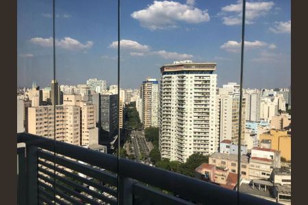 Apartamento à venda com 46m², 1 quarto e 1 vagaFoto 03