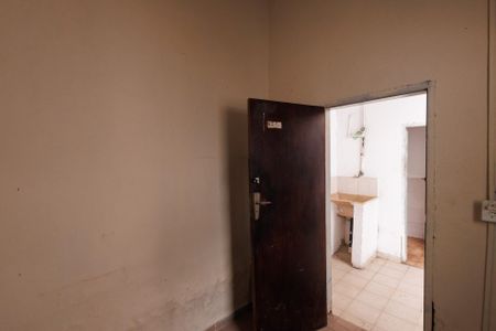 Casa para alugar com 120m², 4 quartos e 1 vaga Casa para alugar com 120m², 4 quartos e 1 vagaQuarto 4 Edicula