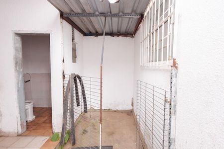 Casa para alugar com 120m², 4 quartos e 1 vaga Casa para alugar com 120m², 4 quartos e 1 vagaQuintal