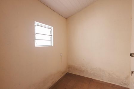 Casa para alugar com 120m², 4 quartos e 1 vaga Casa para alugar com 120m², 4 quartos e 1 vagaQuarto 4 Edicula