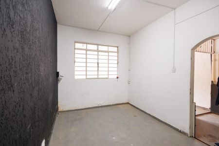 Casa para alugar com 120m², 4 quartos e 1 vaga Casa para alugar com 120m², 4 quartos e 1 vagaSala