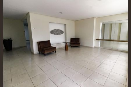 Apartamento à venda com 97m², 2 quartos e 2 vagasHall de entrada