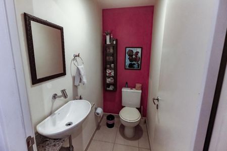 Apartamento à venda com 97m², 2 quartos e 2 vagasLavabo