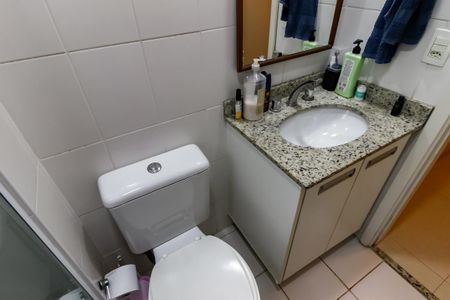 Apartamento à venda com 97m², 2 quartos e 2 vagasBanheiro Corredor