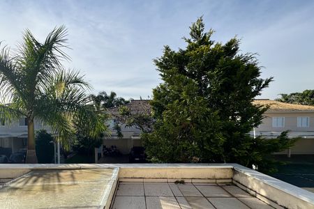 Casa de condomínio à venda com 232m², 3 quartos e 4 vagasVista - Quarto