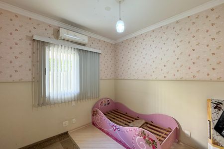 Casa de condomínio à venda com 232m², 3 quartos e 4 vagasSuíte 1