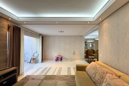 Casa de condomínio à venda com 232m², 3 quartos e 4 vagasSala