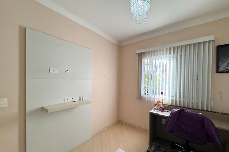 Casa de condomínio à venda com 232m², 3 quartos e 4 vagasQuarto