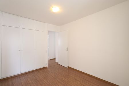 Apartamento à venda com 88m², 3 quartos e 2 vagasQuarto 2