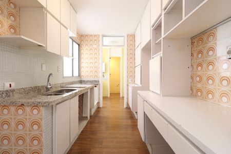 Apartamento à venda com 88m², 3 quartos e 2 vagasCozinha 
