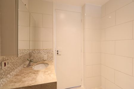Apartamento à venda com 88m², 3 quartos e 2 vagasBanheiro Social