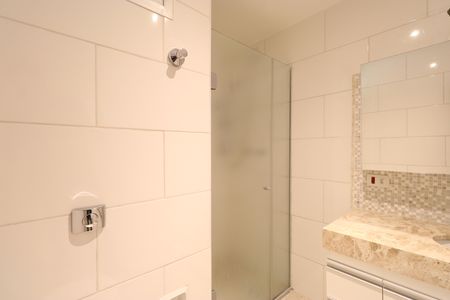 Apartamento à venda com 88m², 3 quartos e 2 vagasBanheiro Social