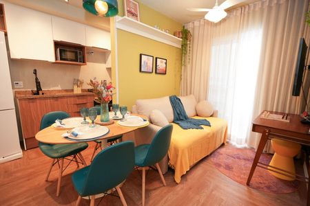 Sala de apartamento à venda com 2 quartos, 43m² em Santo Cristo, Rio de Janeiro