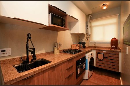 Apartamento à venda com 43m², 2 quartos e sem vaga Apartamento à venda com 43m², 2 quartos e sem vagaCozinha