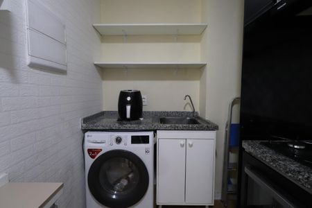 Apartamento para alugar com 34m², 2 quartos e sem vagaCozinha e Área de Serviço