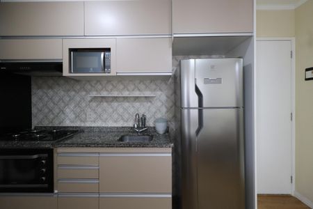 Apartamento para alugar com 34m², 2 quartos e sem vagaCozinha e Área de Serviço