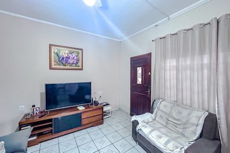 Casa para alugar com 127m², 2 quartos e 2 vagasSala