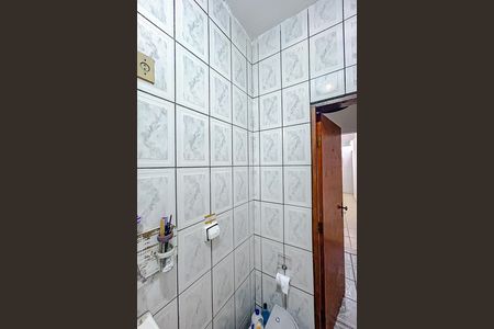 Casa para alugar com 127m², 2 quartos e 2 vagasBanheiro