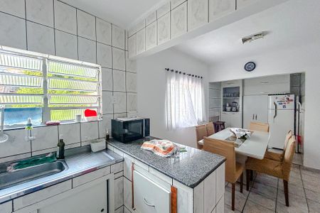 Casa para alugar com 127m², 2 quartos e 2 vagasCozinha