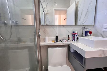 Studio para alugar com 35m², 1 quarto e sem vaga Studio para alugar com 35m², 1 quarto e sem vagaBanheiro