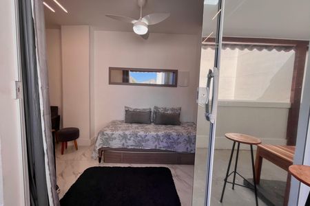 Sala/quarto de kitnet/studio para alugar com 1 quarto, 35m² em Copacabana, Rio de Janeiro